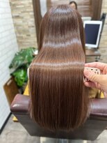 ハサミバイアトリエナガノ 千葉(8sami by atelier nagano)&nbsp;デザインカラー／レイヤーカット/ウエットヘア/オリーブベージュ