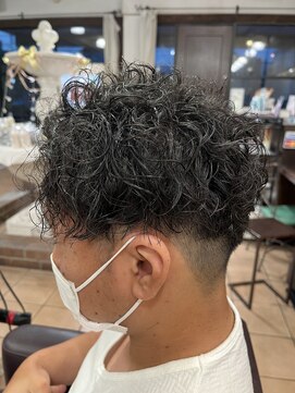 リー 甲子園(Lee) ~【メンズに大人気♪】ツイストスパイラルパーマ~