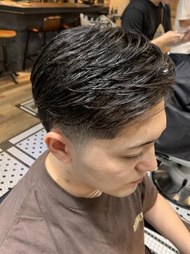 メリー(merry craftsman's factory) Taper Fade