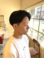 アンティコ(Antico) サイドパートモテ髪ニュアンスパーマ短髪ネープレス流行