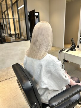 ムード タテマチ(mood tatemachi) ホワイトベージュ