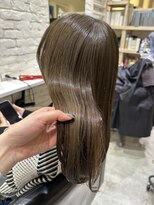 フリーラ 表参道(freera) 艶髪オリーブベージュカラー