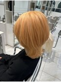 ペールオレンジカラー