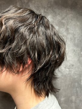 キュー(q.) マッシュウルフ