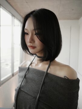 シティ 薬院(SITY.) 薬院　ブリーチカラー　レイヤーカット　パーマ