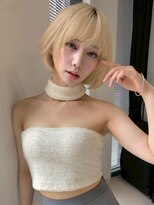 ユーフォリア 渋谷グランデ(Euphoria SHIBUYA GRANDE)&nbsp;ハイトーン ボブ 抜きっぱなしブロンド ブリーチ 艶髪 10代20代