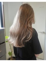 ニコフクオカヘアーメイク(NIKO Fukuoka Hair Make)&nbsp;ミルクティーベージュ/ブリーチカラー/ベージュカラー