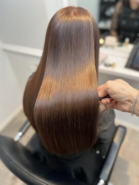 ウィステリア アネックス 銀座(WISTERIA ANNEX) ココアブラウン/ULTOWAトリートメント/髪質改善カラー/東銀座