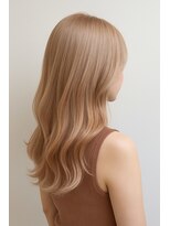 ミー 岡崎(mii)&nbsp;miiピンクベージュ[岡崎/稲熊/ブリーチ/デザインカラー]