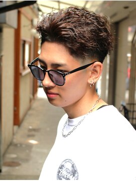 フリークバーバーショップ 烏丸御池店(FREAK BARBER SHOP) 海外ヘア/スパイキーショート/フェード/ボウズ/烏丸御池K