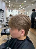 ワックスなしツーブロックメンズセンターパートニュアンスパーマ