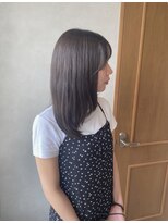 ノーブ(nove)&nbsp;グレージュカラー