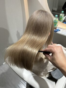 レヴァ(LEVA) 茨木透明感カラー×シナモンベージュ