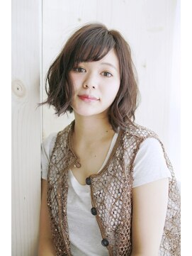 トレス プラス エヌ(TRESS+n) 20代30代40代　力を抜けるバルーンボブ　【堅田】