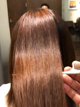 リヴェール 桜山縮毛矯正