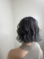 外ハネショートボブ