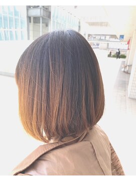 スタジオ アルファプラス 日暮里店(studio α+) ステップボーンカット【スタジオアルファプラス日暮里】