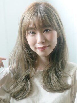 エミュ 表参道 青山(emu) 【emu 井上信洋】ゆるふわフェミニンな透明感ロング【エミュ】