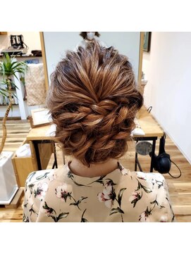 エスヘアーメイク(S Hair Make) 人気No.1 シニヨン