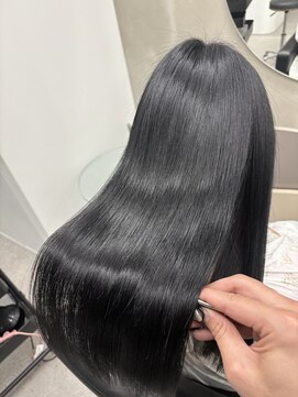 サイン(Sign) シアーブラック／METEOCOLOR／[木下太一]