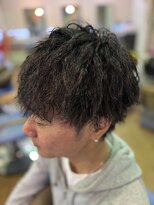 フィールモード ワイアールピー 野比駅前店(FEEl MODE YRP) ツイストパーマ