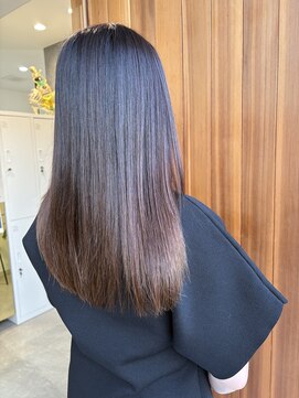 シロ(SHeIRO) ストレートパーマ