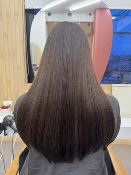 スト 静岡鷹匠(sto) ミディアムヘア/暗めカラー/グランマッシュ/静岡鷹匠