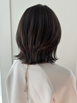 パル バイ ラベスト(Pal by lovest) イルミナカラー/レイヤーボブ