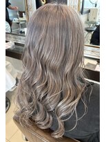 ミューズ おゆみ野店(HAIR & NAIL MUSE)&nbsp;色落ちブロンド ホワイトシルバー