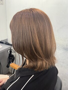 ジュール 池袋(Joule) ブリーチ無しミルキーベージュ×レイヤーボブ