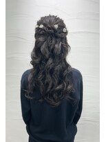 ファイブヘアーブティック(FIVE HairBoutique) 人気不動のハーフアップ