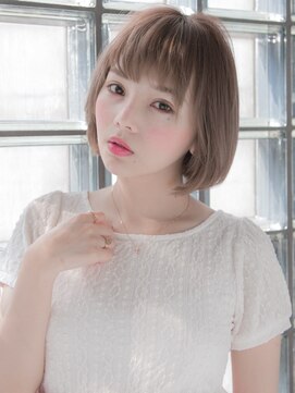 リリアン 青山(relian) プラチナベージュでナチュラルボブ☆