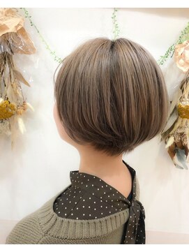 フゥカ 類家店(fuka) 冬のふんわりショート☆