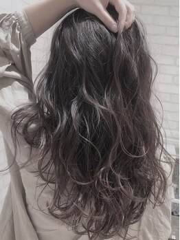 デフヘアー(DEF Hair)の写真/グラデーション・インナーカラー・ハイライトなど、トレンド×あなたに合った世界観で注目のStyleに♪