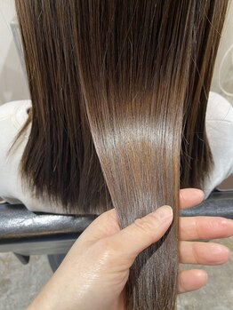 アークヘアービヨンド 柳津店(Arc hair BEYOND)の写真/【髪質改善◆TOKIOトリートメント+カラー￥9500】悩み・髪質に合わせてダメージ補修。サラ艶美髪へ◎