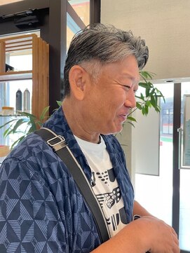 エフ アヴェダ 木の葉モール橋本(F AVEDA) 大人七三分けスタイル