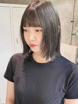 ナナローネス(nana loness) オリーブベージュ×顔まわりレイヤー レイヤーカット ボブ