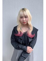 ノノリリ(NONORIRI)&nbsp;裾カラーピンクカラーホワイトブロンドフェイスレイヤーカット