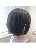 ショートボブ
