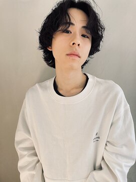 ミラバイグリーン(Mira by green) シャドウパーマ波巻きスパイラルウルフツーブロック