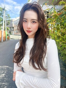 ロイジー(roijir) 表参道 roijirロング ×センターパート