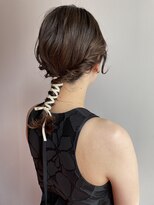 フェンヘアーアイス 中目黒(Fen.hair ici)&nbsp;お呼ばれアレンジ♪20代30代40代大人可愛いタイト編みおろし