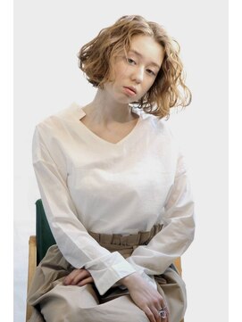 サン(SaN) 大人ウエービーボブ