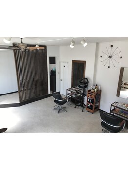 【小樽駅徒歩10分／花園】髪質改善に特化！マンツーマンサロンで、周りを気にせずリラックス◎