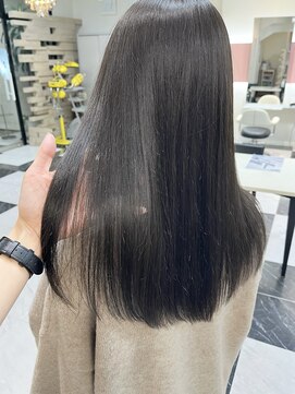 テテ(TETE) イルミナカラー/グレージュ/ブリーチなし