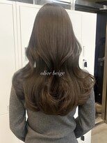アリュウル 表参道 青山(Allure) 大人可愛いくすみカラー＊オリーブベージュ/レイヤーカット