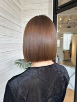 シアン(CyAN) やわからベージュパツっとボブ