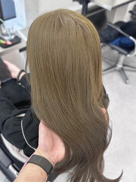 アルドーレフィエロ シンサイバシ(Ardore fiero shinsaibashi) カーキベージュ/ヘーゼルベージュ/ブリーチなしカラー20代30代