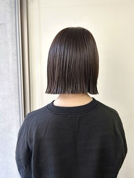 ペスカケイクリエイティブ(PESCA K-CREATIVE) シアーカラー×ミニボブ