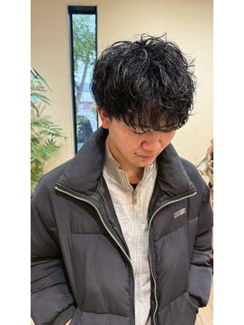 シフト(SHEEFT) ツイストパーマニュアンスパーマ髪型メンズ韓国系カジュアル